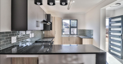 32 Eagle View, 45 Cliff Place