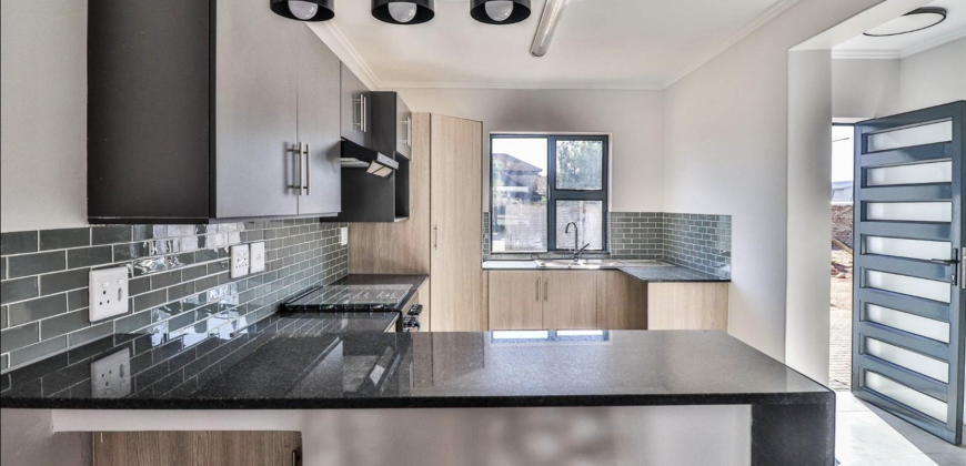 32 Eagle View, 45 Cliff Place