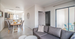 32 Eagle View, 45 Cliff Place